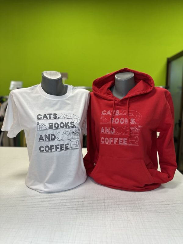 Тениска с бродерия CATS, BOOKS AND COFFEE - Image 3