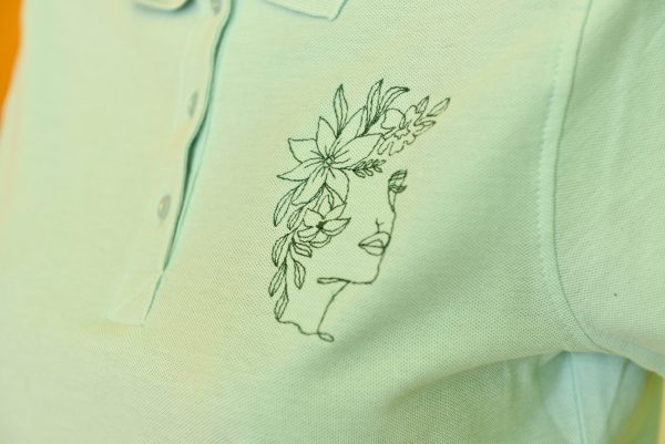 Дамска поло тениска с яка с бродерия LINE ART - Image 7