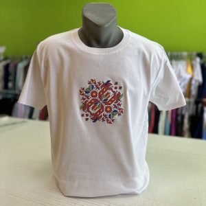Тениска с бродирана ШЕВИЦА 93 кръстат бод