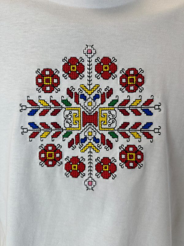 Тениска с бродирана ШЕВИЦА 96 - Image 2
