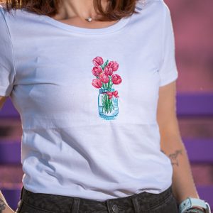Дамска тениска с бродерия ЛАЛЕТА
