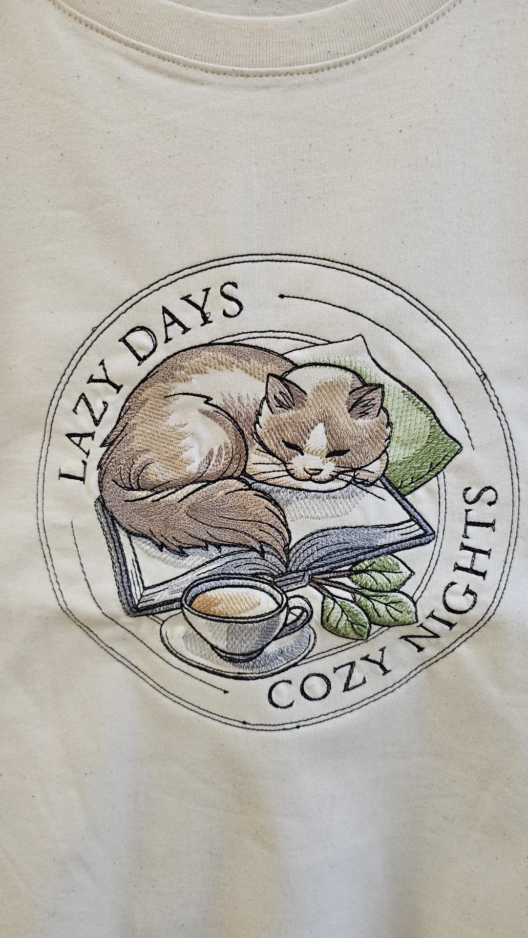 Дамска Тениска с бродерия LAZY DAYS COZY NIGHTS - Image 2